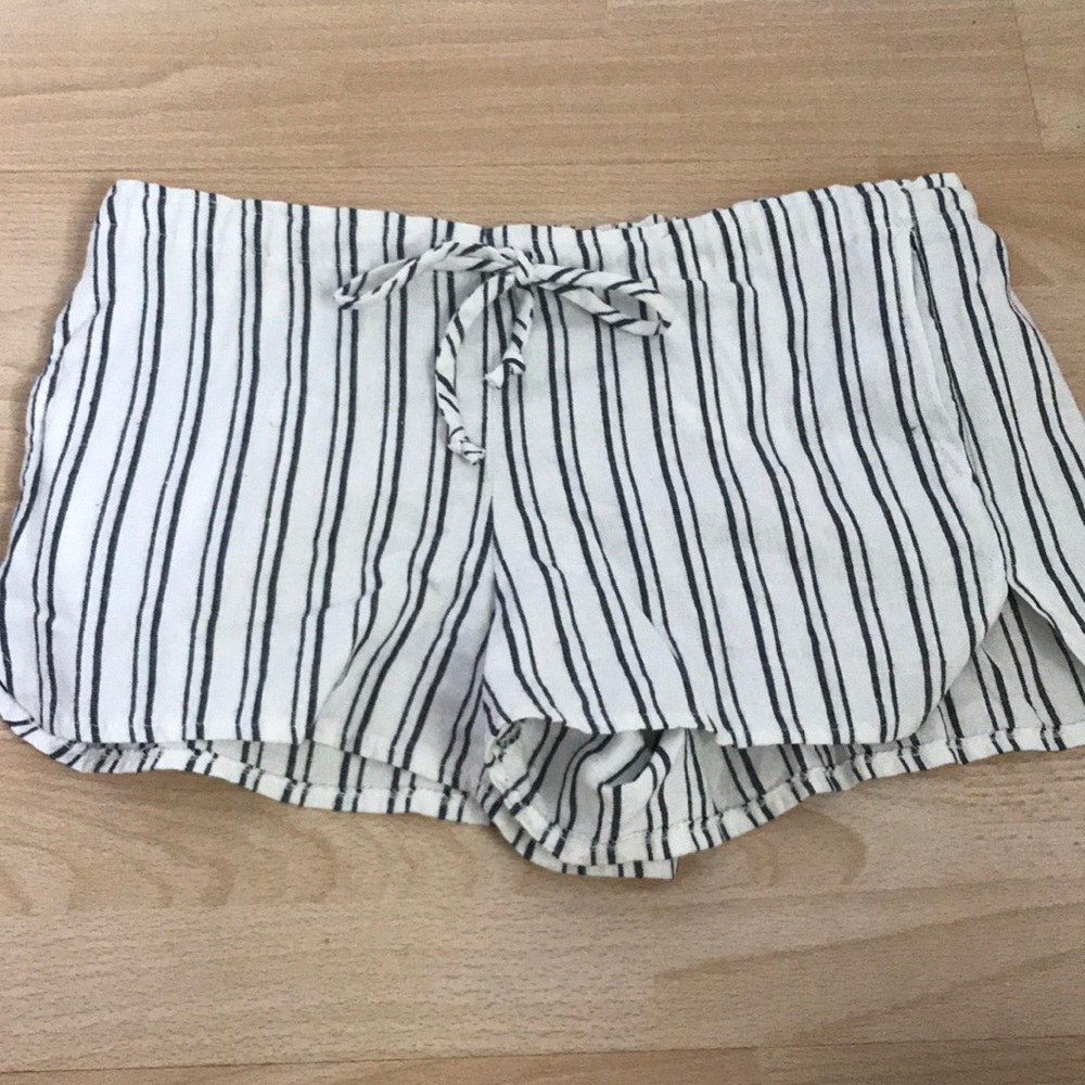 Brandy Melville shorts